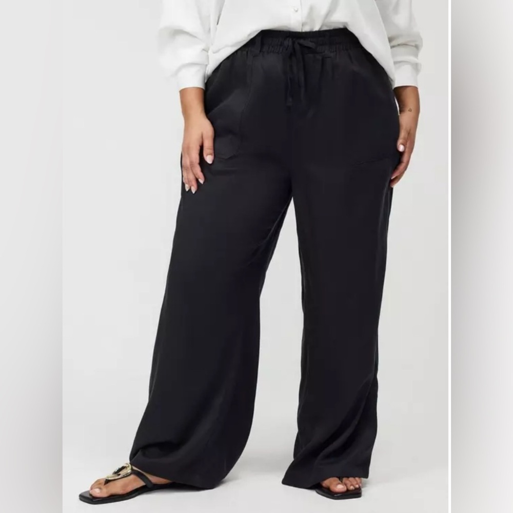 Torrid NWOT  Black Wide-Leg Drawstring Pants-Size 3T